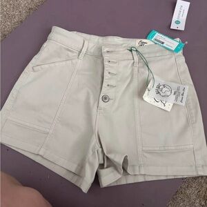 Chic Women's High Waist Beige Shorts